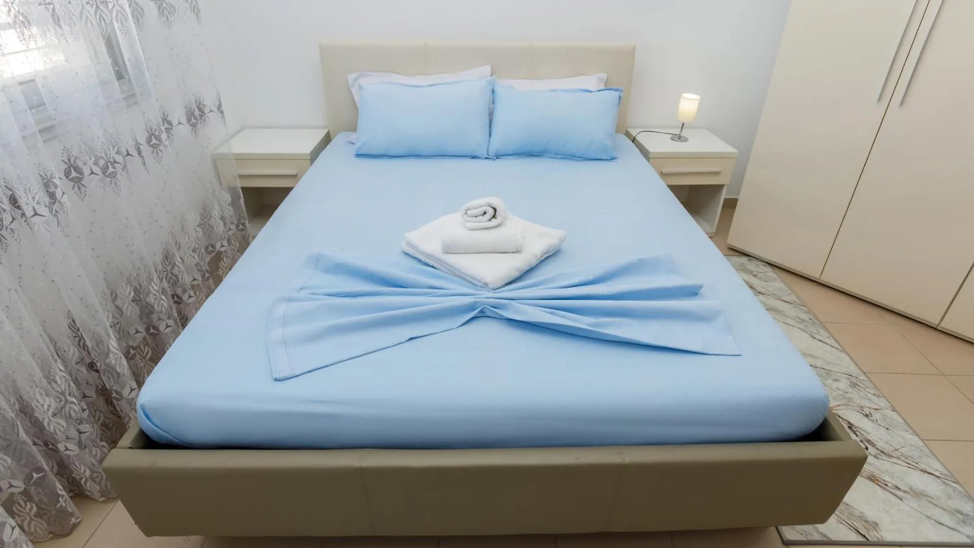 Gus Apartament Vlorë