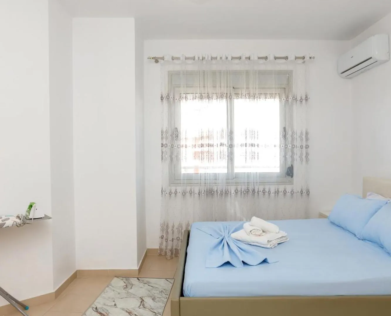 Gus Apartament Vlorë 0*,  Albânia