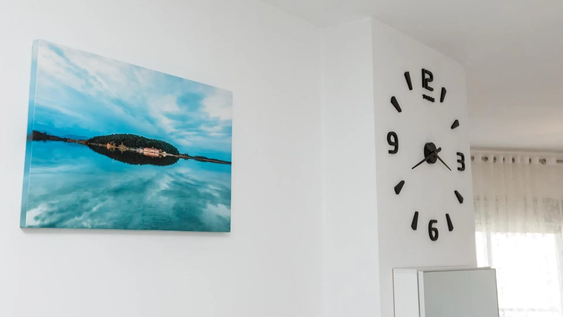 Gus Apartament Vlorë Apartamento